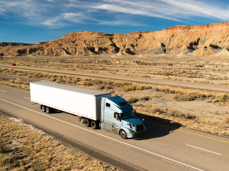 10 signs your semi-truck needs immediate repair. Shersuca Road Service