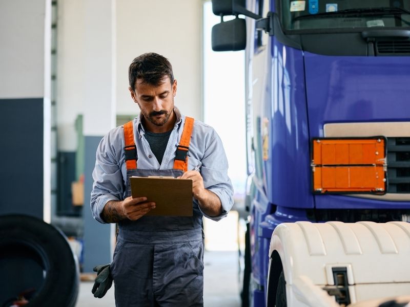 How to create a preventive maintenance schedule for your fleet. Shersuca Road Service